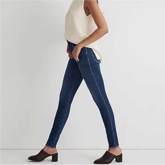 Madewell , skinny, Dark wash10” jeans - Picture 5 of 6